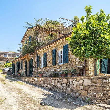 Casa vacanze Nice In With Kitchen Perdifumo